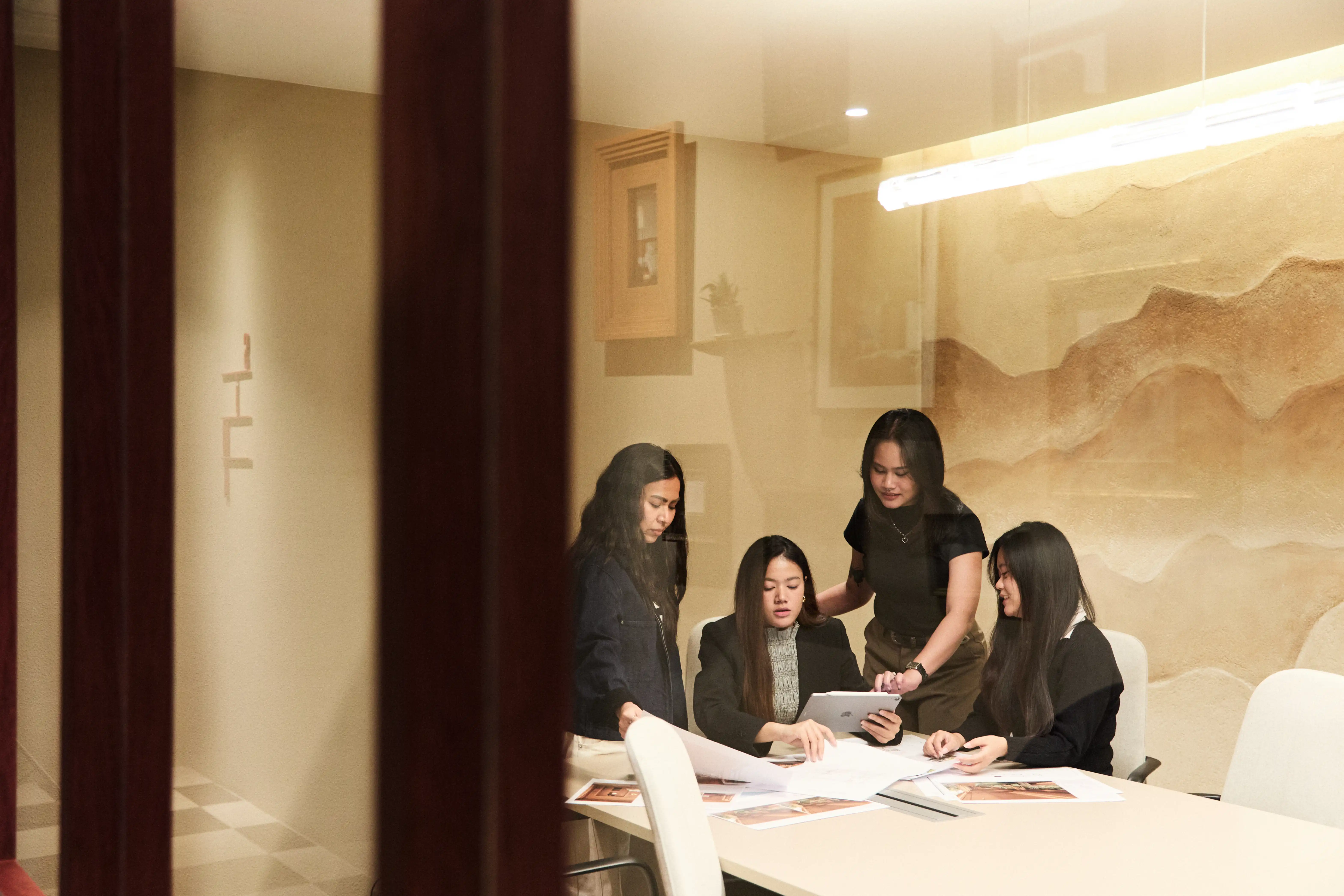 MEETING ROOM.